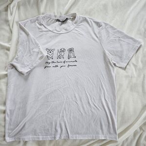 White TShirt with Dogs